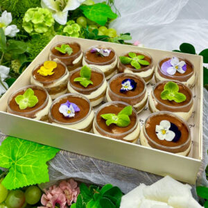 Canapes_水晶球意大利芝士蛋糕 (含酒精) (每10件+$50)_Crystal Ball Tiramisu (With Alcohol) (Every 10 pcs+ $50)